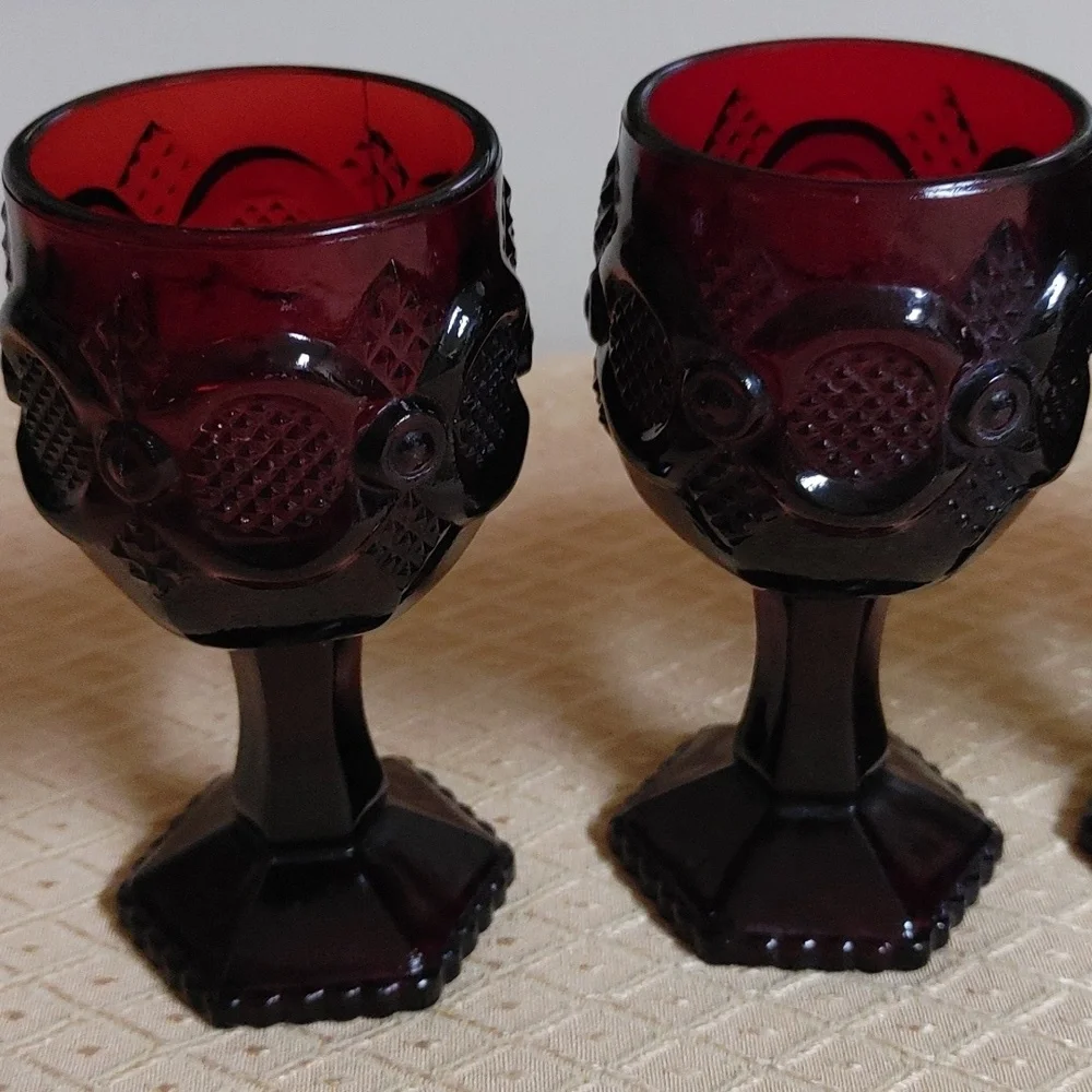 4 Vintage Avon Ruby Cape Cod 3 oz Wine Glasses Tea Light Candle Holder